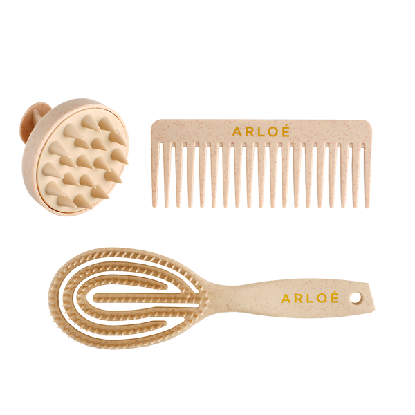 Three hair combs with ARLOE branding